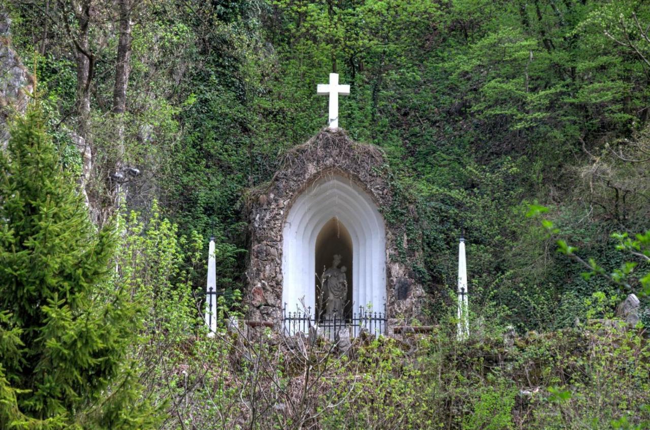 Fehérkőlápa Turistaház Panzió Lillafüred Exterior foto